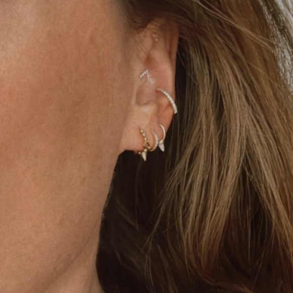 Maria Tash 8mm Granulated Triple Spike Hoop - Picture 2 of 3